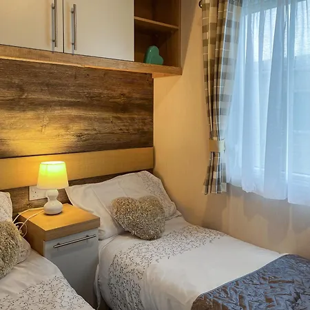 Maple 8 Дом отдыха Файли